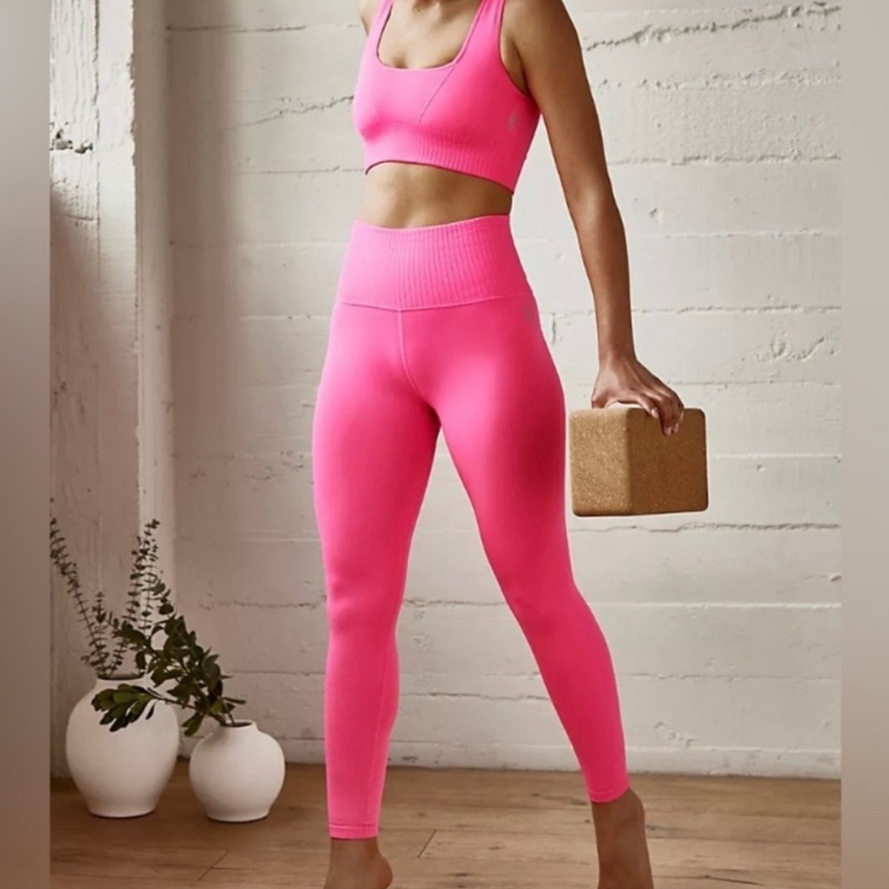 🏷️ Free People Movement Good Karma High Rise 7/8 Length Leggings NWOT